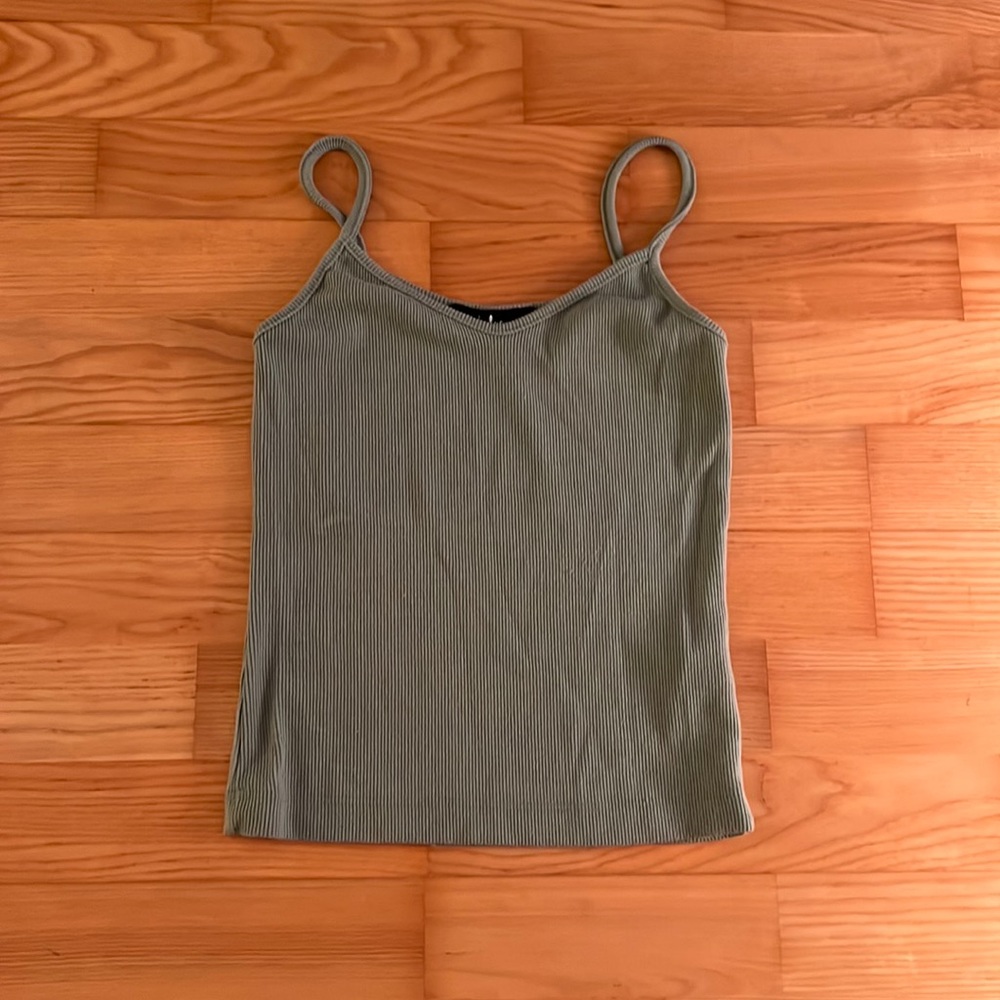 Green lulus tank top